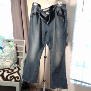 18WP flare leg jeans